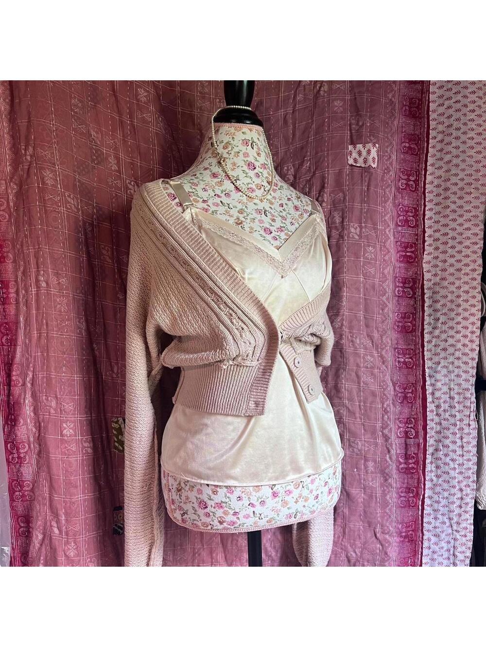 Vintage cream satin lace cami